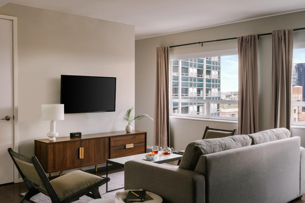 Sonder at Commerce Dallas Eksteriør billede